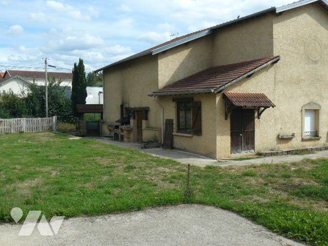 Maison 7 pièces 140 m² · à Brû · 140 m² · 95 755 €