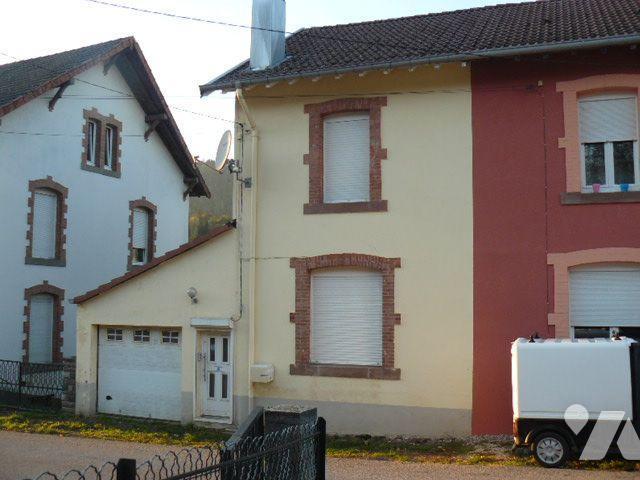 Maison 4 pièces 56 m² · à Senones · 56 m² · 29 000 €