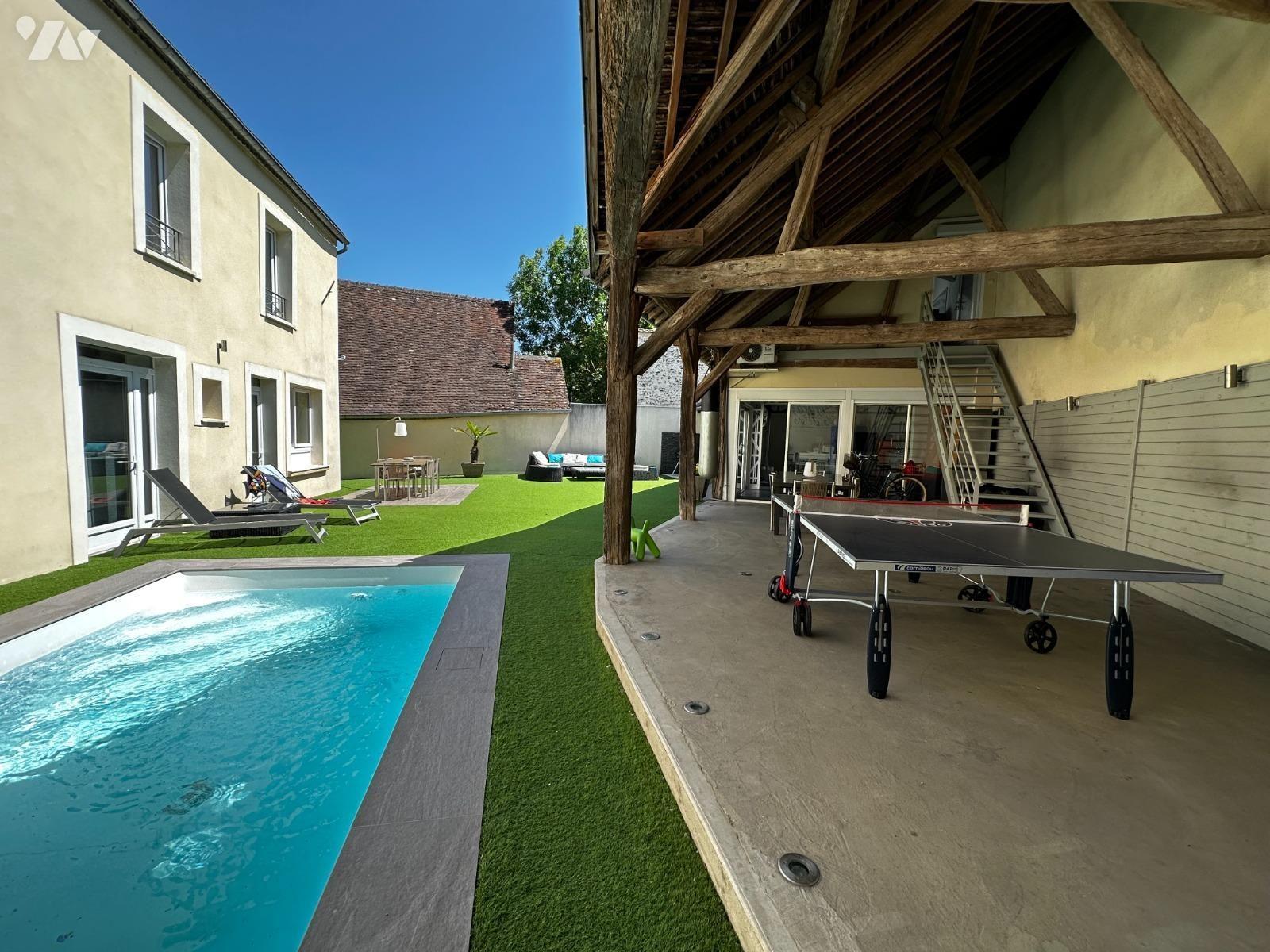 Maison 313m² — Cézy
