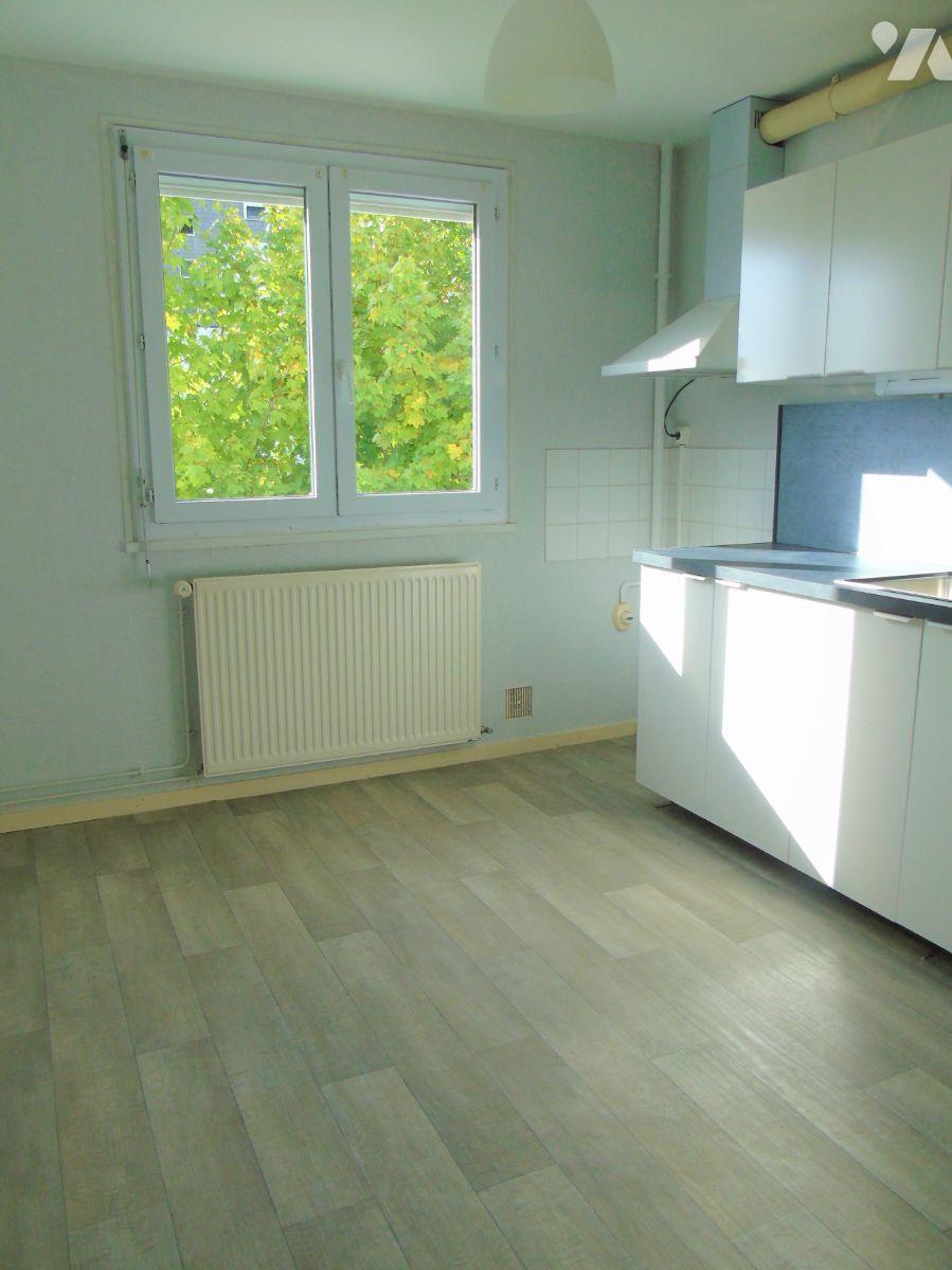Appartement 2 pièces 64 m² · à Avallon · 64 m² · 660 €/mois