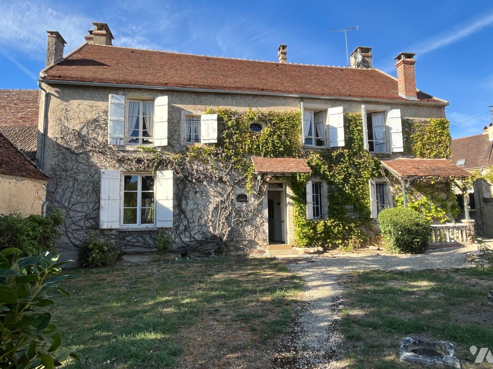 Maison 216m² — Voutenay-sur-Cure