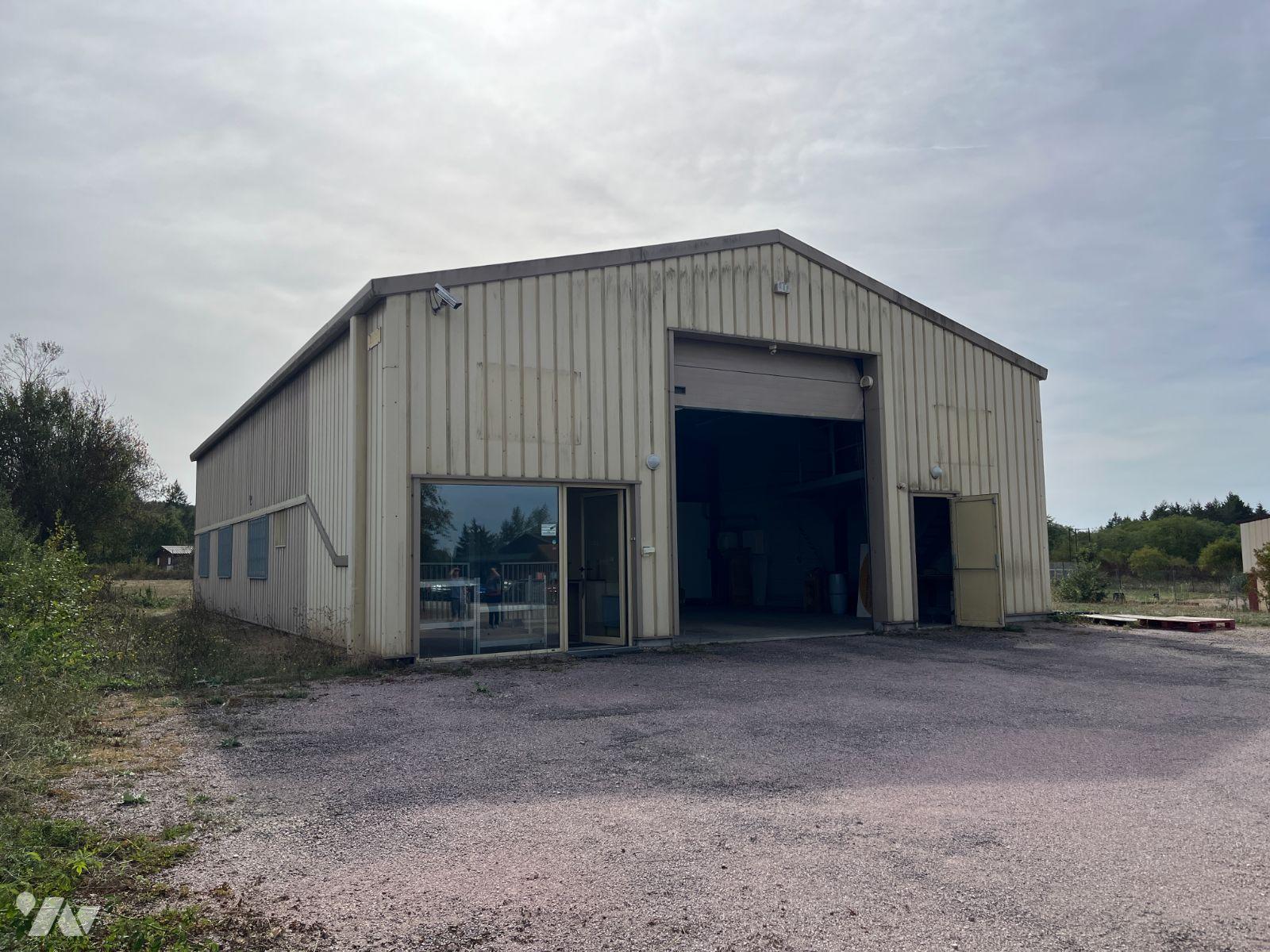Parking 249 m² · à Magny · 249 m² · 181 000 €