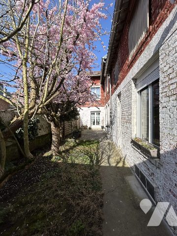 Maison 9 pièces 169 m² · à Saint-Quentin · 169 m² · 167 300 €