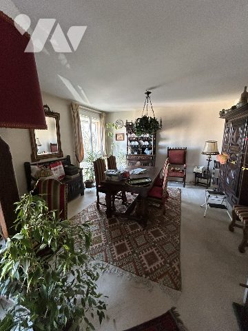 Appartement 6 pièces 115 m² · à Saint-Quentin · 115 m² · 101 000 €
