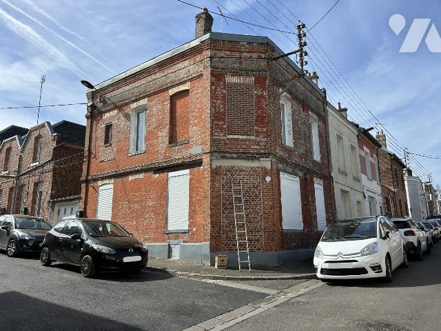 Maison 7 pièces 118 m² · à Saint-Quentin · 117,6 m² · 75 000 €