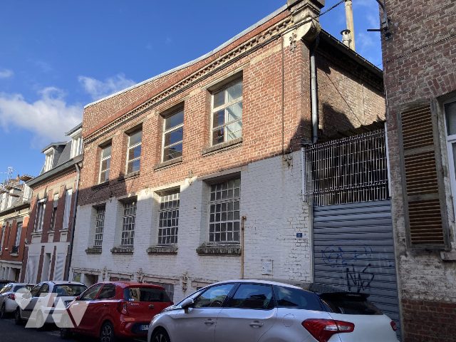 Immeuble 480 m² · à Saint-Quentin · 480 m² · 187 900 €