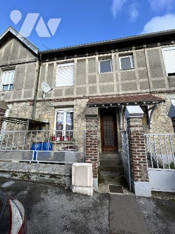 Maison 4 pièces 80 m² · à Saint-Quentin · 79,7 m² · 55 000 €