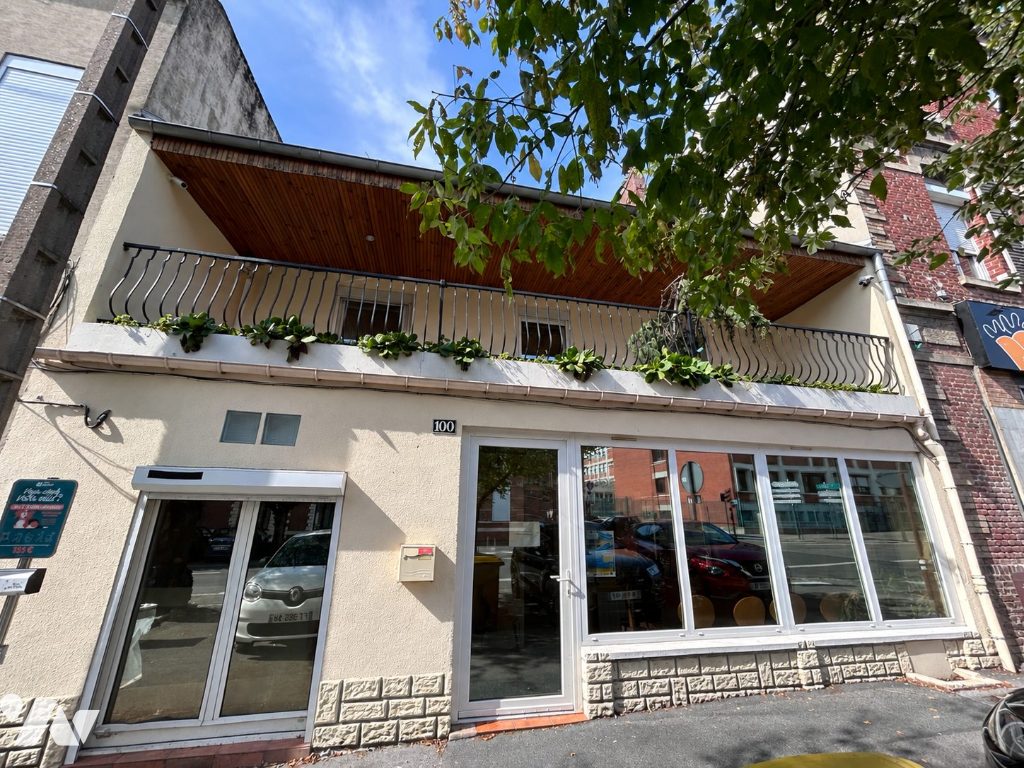 Immeuble 172 m² · à Saint-Quentin · 172 m² · 160 000 €