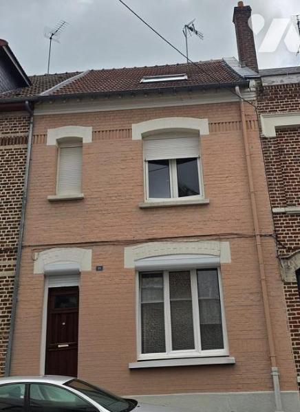 Maison 5 pièces 97 m² · à Saint-Quentin · 96,5 m² · 90 000 €