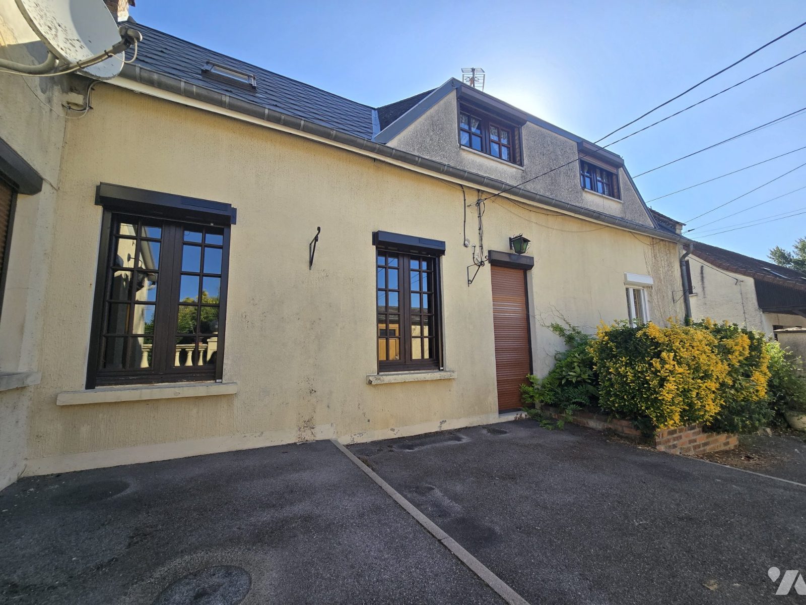 Maison 6 pièces 142 m² · à Mézières-sur-Oise · 141,7 m² · 142 500 €