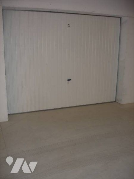 Parking Saint-Quentin · 60 €/mois
