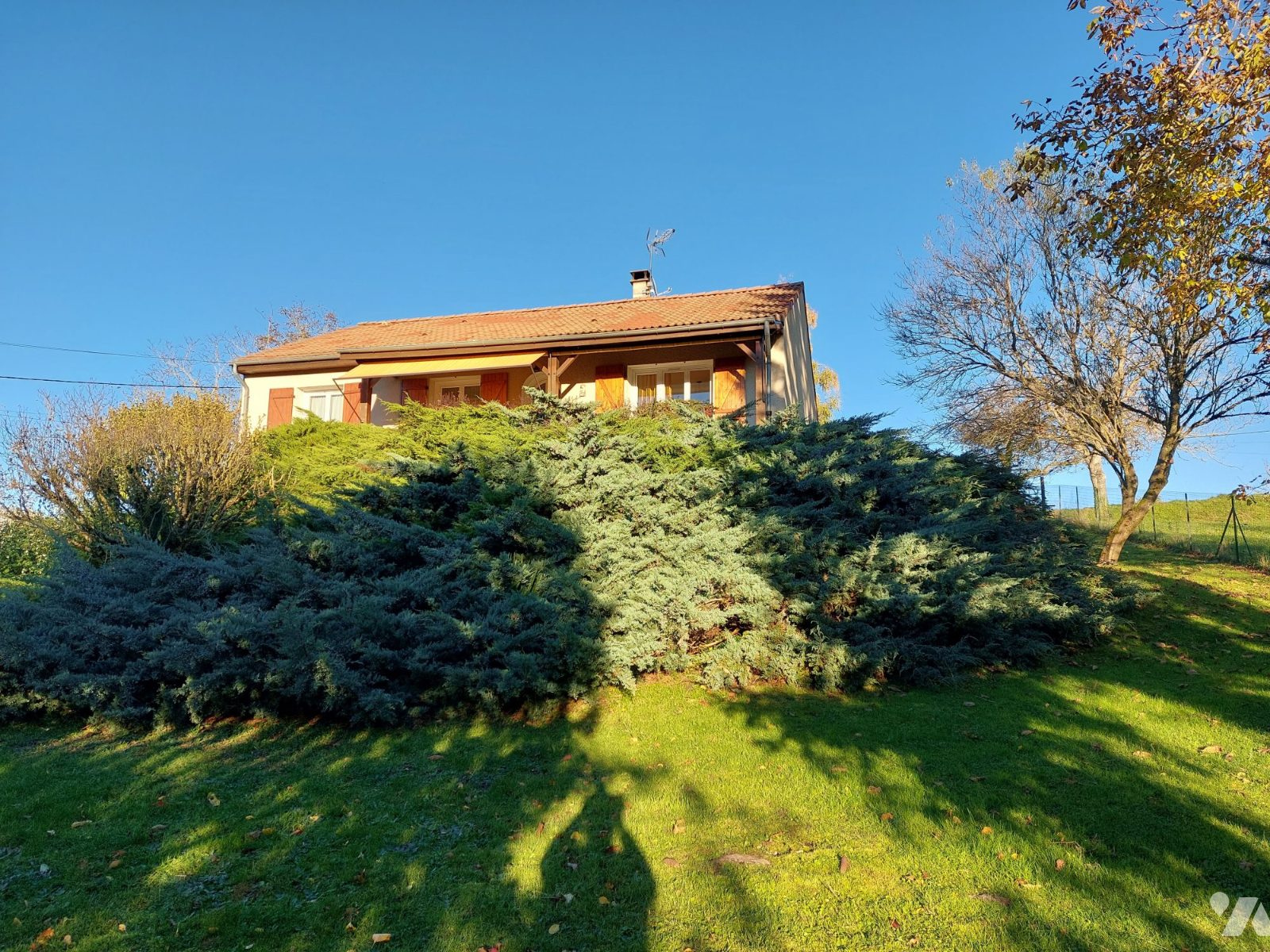 VENTE maison-CREUZIER LE NEUF (03)