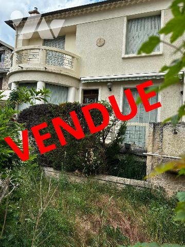 Maison 4 pièces 115 m² · à Laragne-Montéglin · 115 m² · 150 000 €