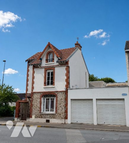 Maison 8 pièces 193 m² · à Reims · 193 m² · 729 000 €