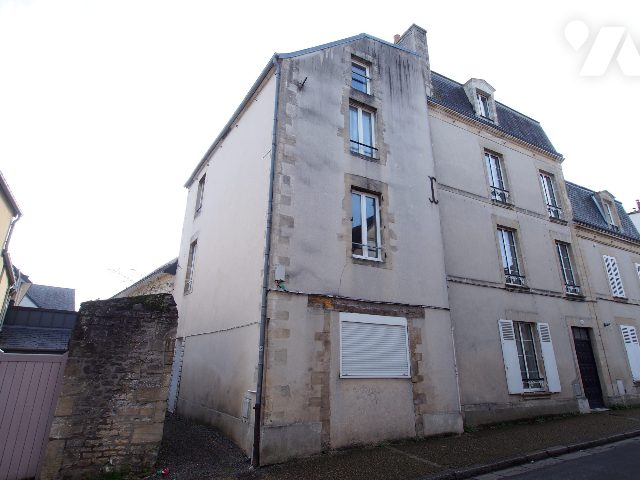 Immeuble 110 m² · à Bayeux · 110 m² · 276 000 €