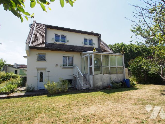 Maison 4 pièces 130 m² · à Bayeux · 130 m² · 276 000 €