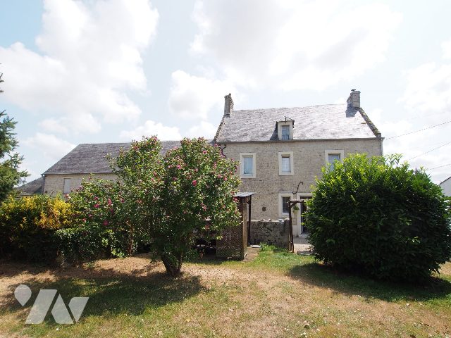 Maison 5 pièces 120 m² · à Vaux-sur-Aure · 120 m² · 297 000 €