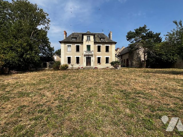 Maison 8 pièces 223 m² · à Rubercy · 223 m² · 211 700 €