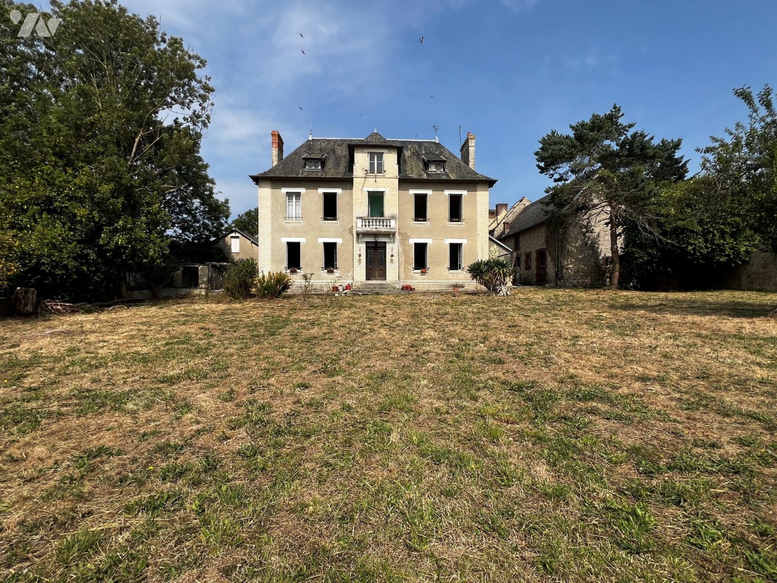 Maison 8 pièces 223 m² · à Rubercy · 223 m² · 211 700 €