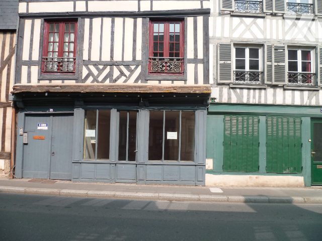 Rental - Business premises - PONT L EVEQUE - LP167-14097
