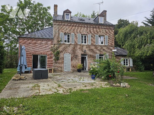 Maison 10 pièces 175 m² · à Breuil-en-Auge · 175 m² · 449 900 €
