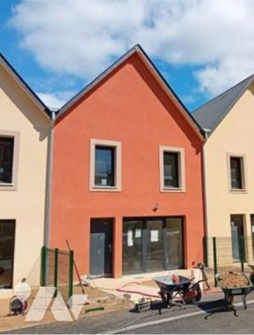 Maison 5 pièces 86 m² · à Pont-l'Évêque · 86 m² · 310 000 €