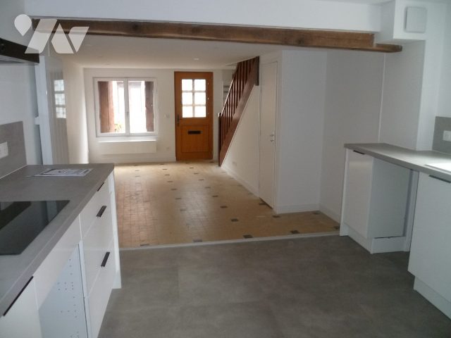 Maison 2 pièces 60 m² · à Pont-l'Évêque · 60 m² · 735 €/mois