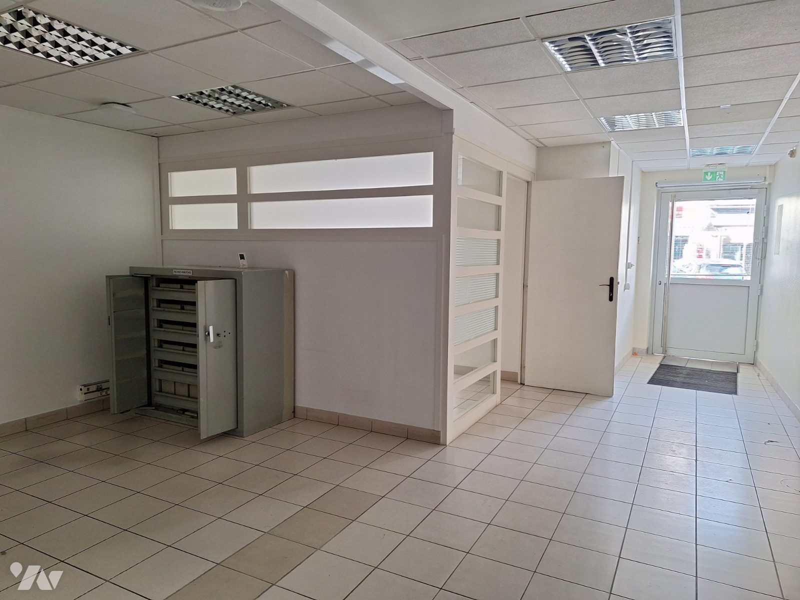 VENTE localActivites-AUBIGNY SUR NERE (18)