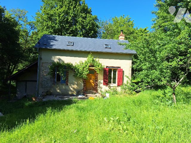 Maison 2 pièces 54 m² · à Ivoy-le-Pré · 54 m² · 68 000 €