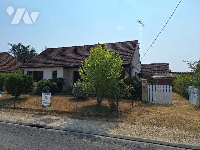 Maison 5 pièces 78 m² · à Aubigny-sur-Nère · 77,9 m² · 93 000 €