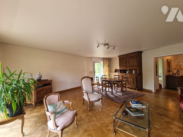 Appartement 4 pièces 95 m² · à Besançon · 95 m² · 240 000 €