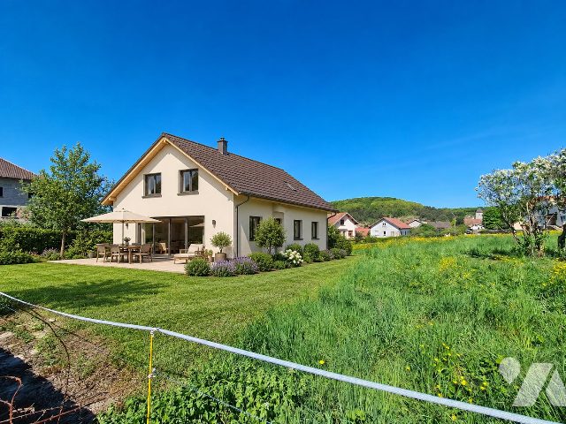 Terrain 887 m² · à Tarcenay-Foucherans · 887 m² · 73 700 €