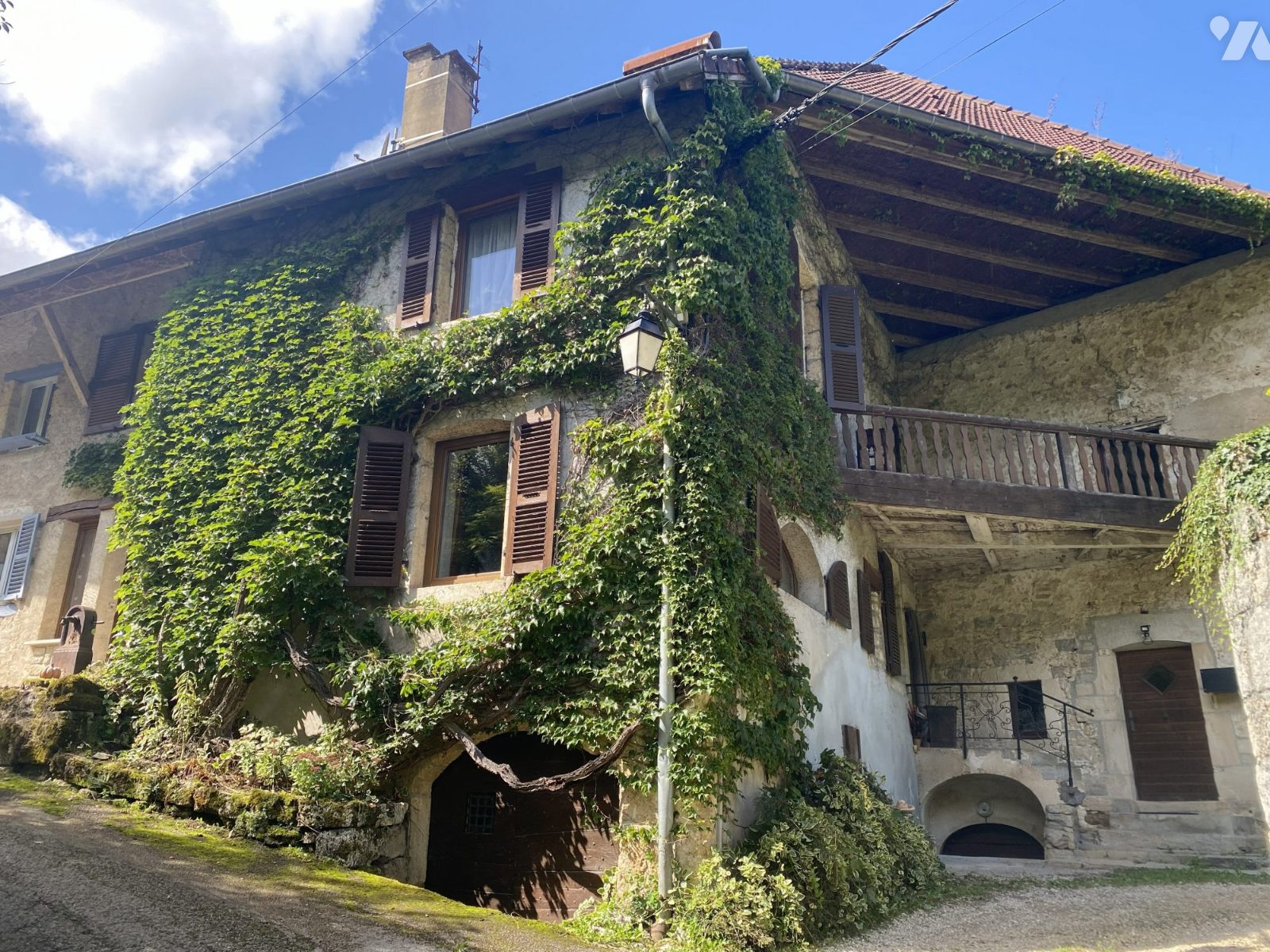 Maison 5 pièces 142 m² · à Mouthier-Haute-Pierre · 142 m² · 230 000 €