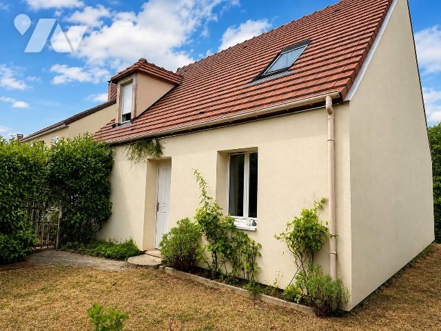 Maison 6 pièces 110 m² · à Val d'Hazey · 110 m² · 195 000 €