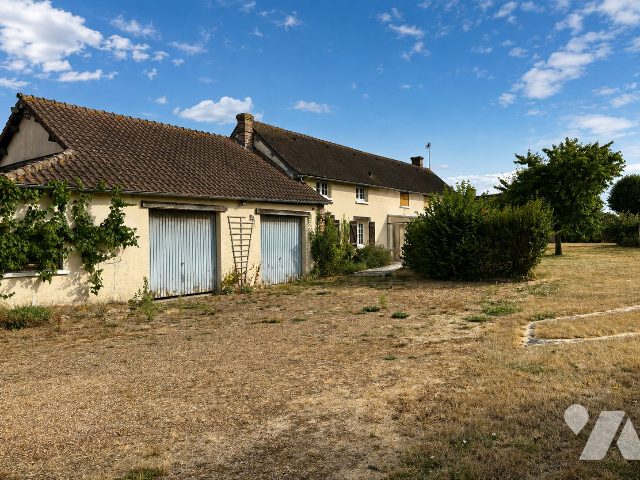 Maison 6 pièces 160 m² · à Courdemanche · 160 m² · 210 000 €