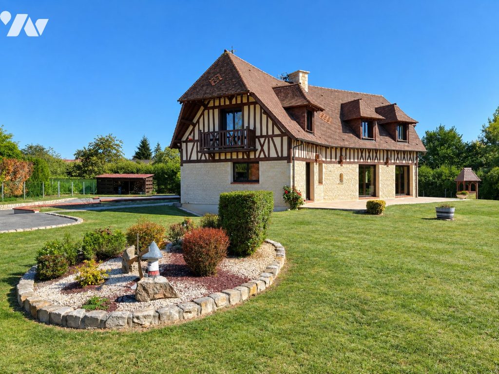 Maison 8 pièces 222 m² · à Pacy-sur-Eure · 222 m² · 672 115 €