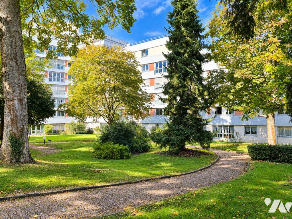 Appartement 5 pièces 104 m² · à Vernon · 104,3 m² · 190 500 €