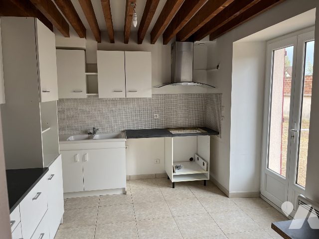 Maison 4 pièces 85 m² · à Tremblay-les-Villages · 85 m² · 190 000 €