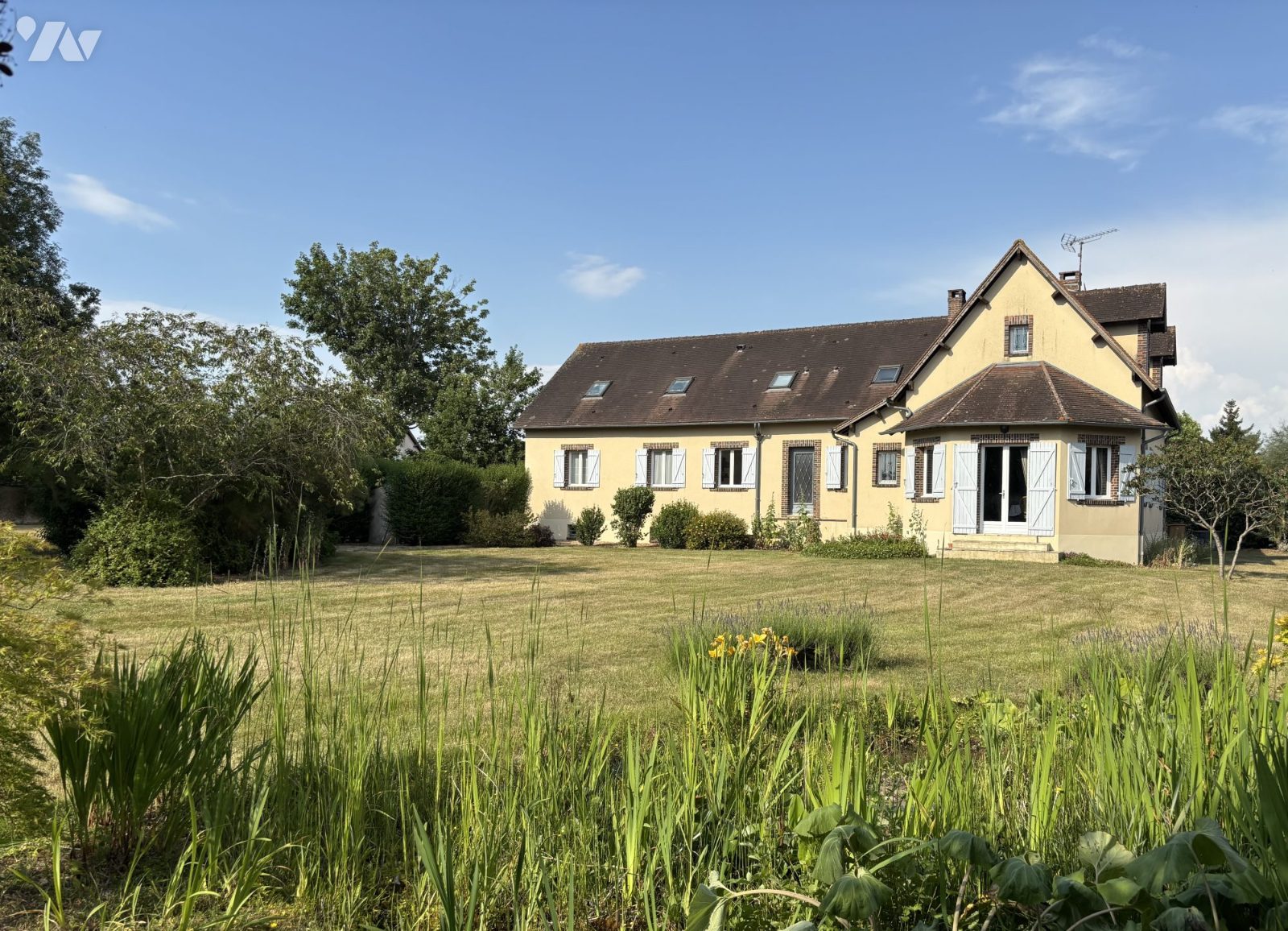 Maison 286m² — Brezolles