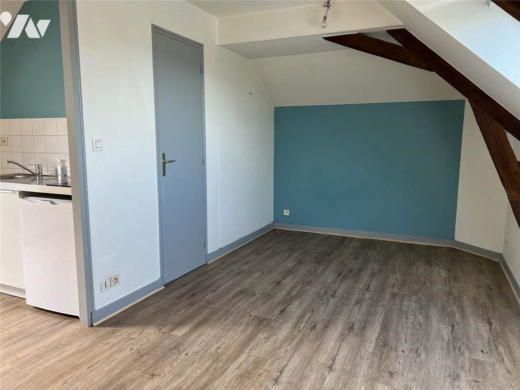 LOCATION appartement-VERN SUR SEICHE (35)