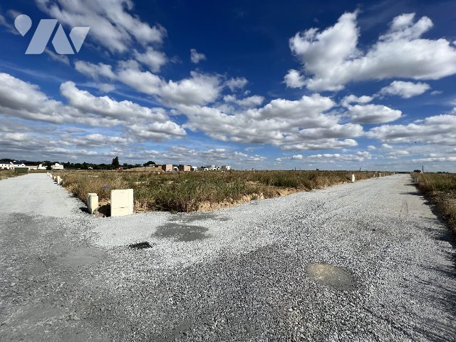 Terrain 366 m² · à Châteaugiron · 366 m² · 82 350 €