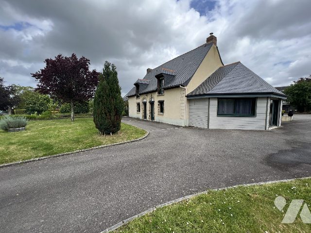 Maison 5 pièces 168 m² · à Châteaugiron · 168 m² · 380 000 €