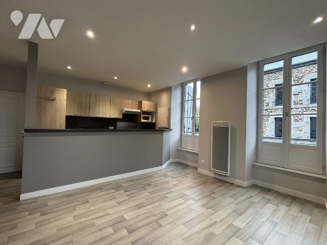 Location - Appartement - FOUGERES - 4 pièces - 1316-35034