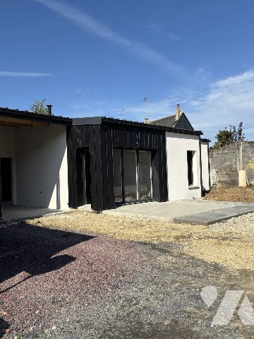 Location - Maison / villa - ST GERMAIN EN COGLES - 88,58 m² - 4 pièces - LM2015-35034