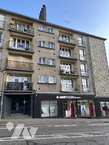 Location - Appartement - FOUGERES - 3 pièces - LA2396-35034
