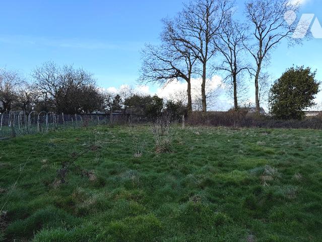Terrain 1123 m² · à Guipry-Messac · 1 123 m² · 90 000 €