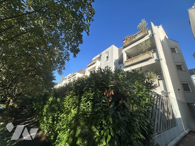 Appartement 5 pièces 91 m² · à Eybens · 91 m² · 205 000 €