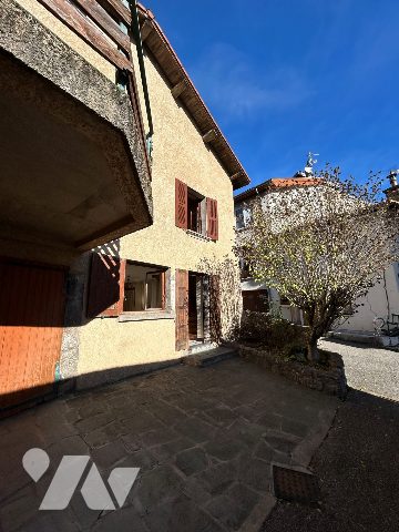Maison 5 pièces 114 m² · à Claix · 114 m² · 220 000 €