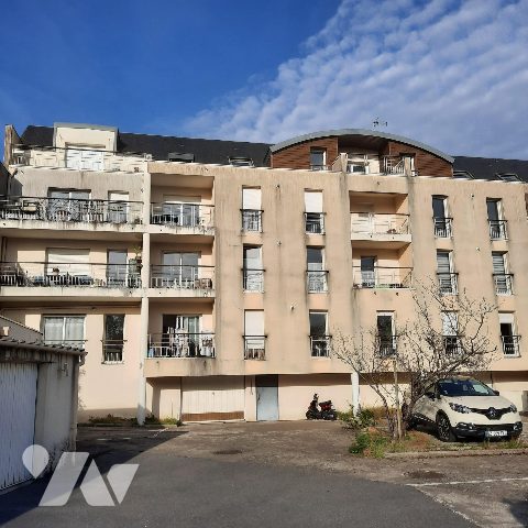 Vente - Appartement - ST ETIENNE DE MONTLUC - 2 pièces - VA2213-44104