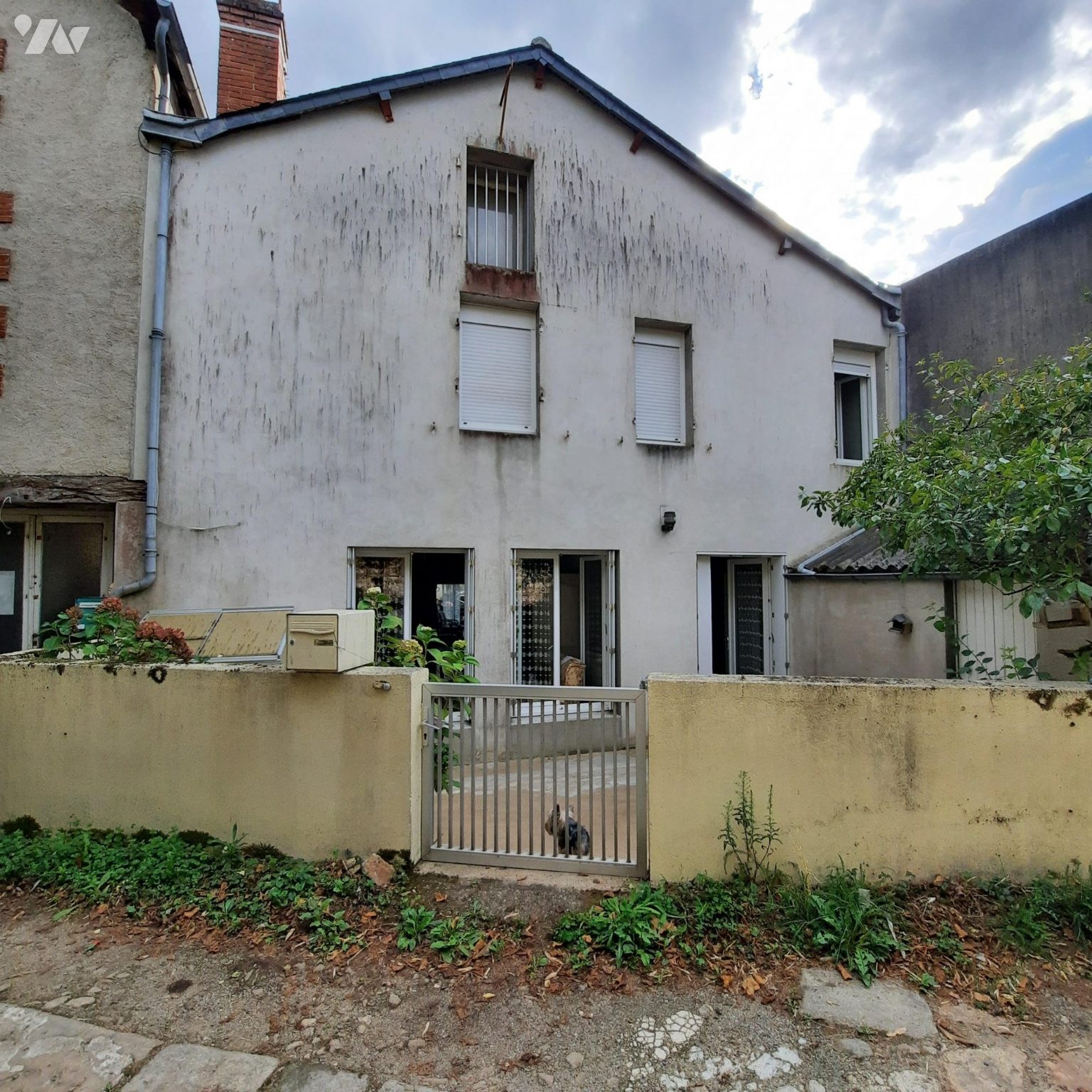 Maison 7 pièces 164 m² · à Saint-Étienne-de-Montluc · 164,1 m² · 210 000 €